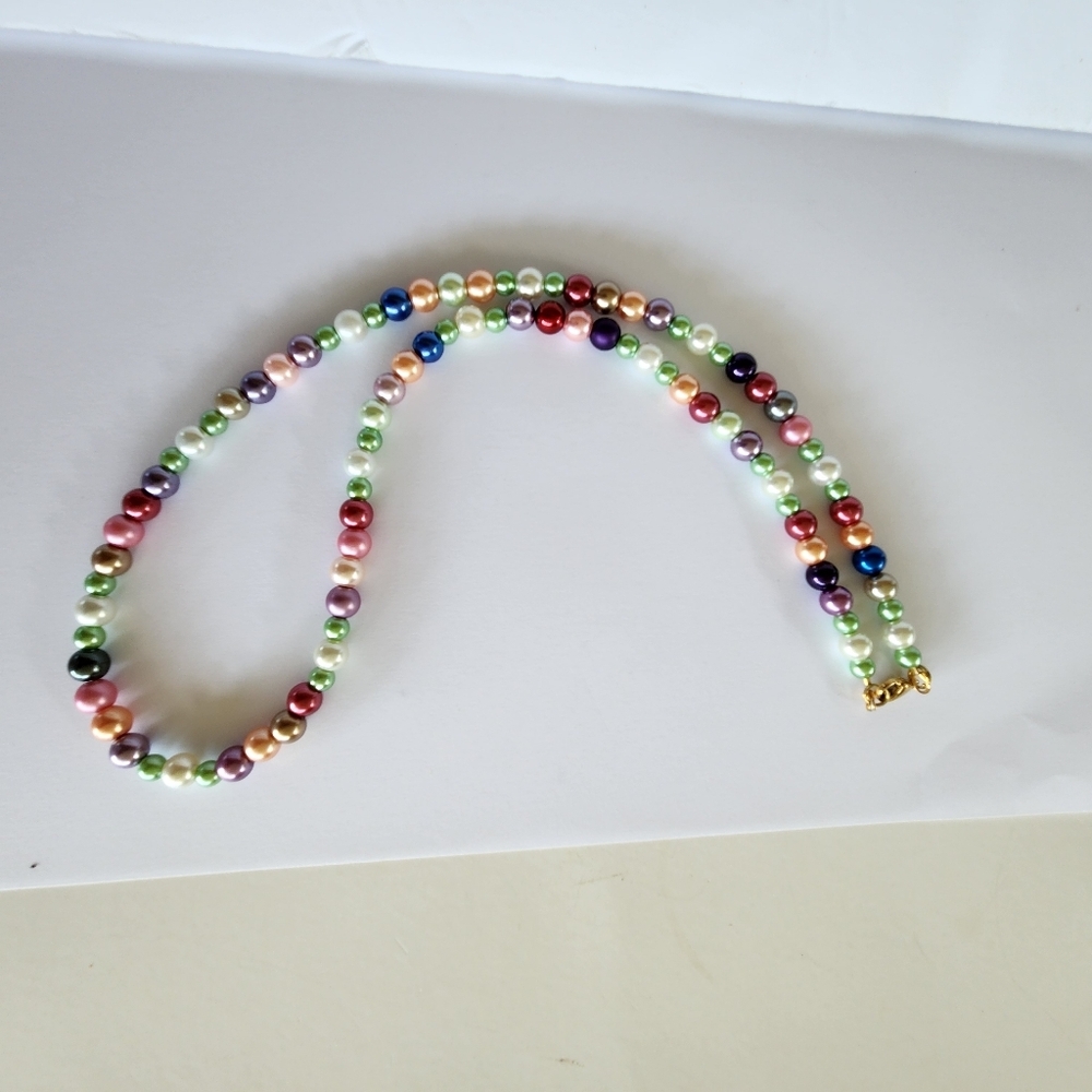 Hand Crafted Multicolor Pearl Necklace and Earring Set Rainbow - Picture 3 of 7